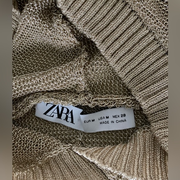 Zara Gold Mesh Sleevless Hoodie - Picture 5 of 5